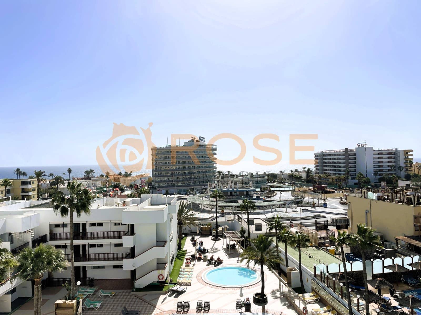 1 bedroom Apartment for sale in Playa del Ingles with pool - € 269,000 (Ref: 8183767)