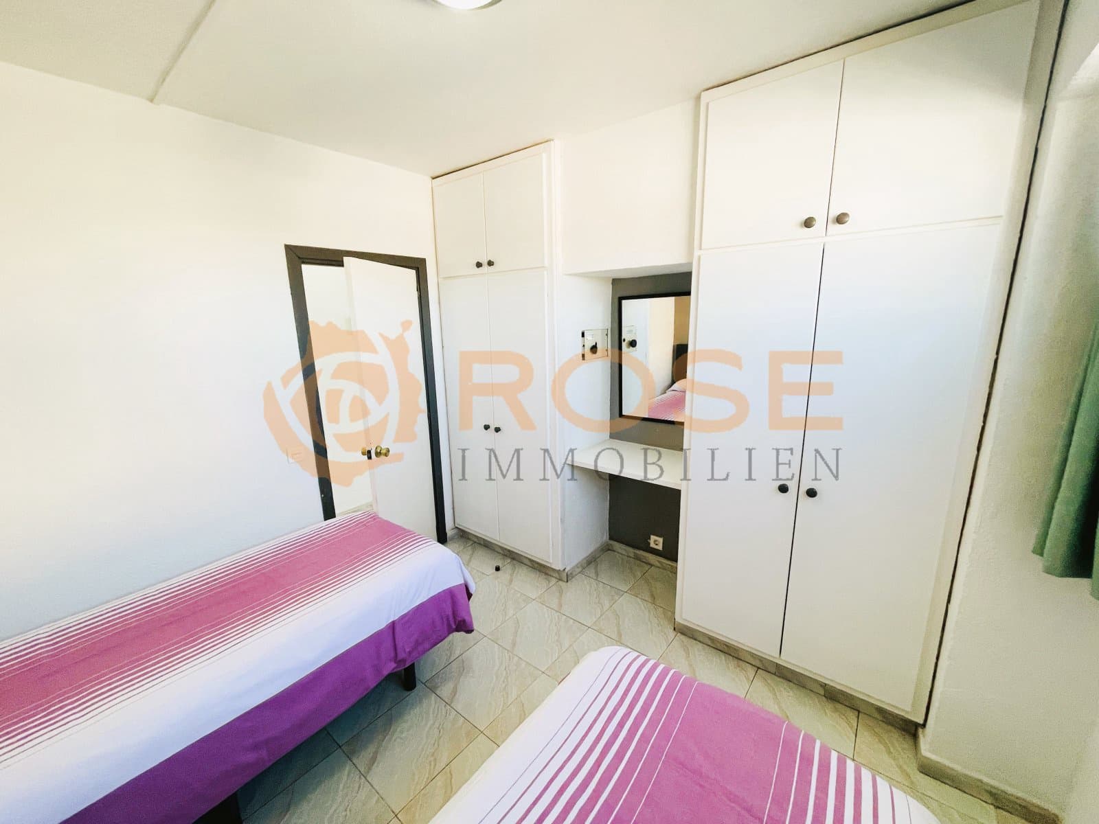 1 bedroom Apartment for sale in Playa del Ingles with pool - € 269,000 (Ref: 8183767)