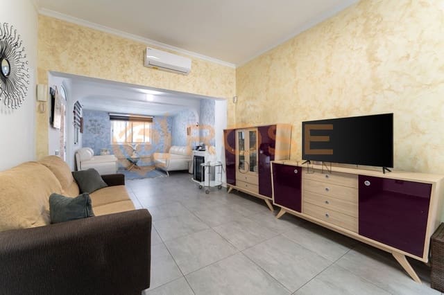 4 bedroom Bungalow for sale in Campo Internacional, San Bartolomé de Tirajana with pool - € 785,000 (Ref: 8441366)