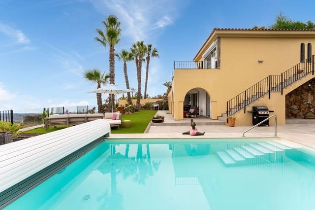 3 chambre Villa/Maison à vendre à Monte León, San Bartolomé de Tirajana avec piscine - 1 150 000 € (Ref: 8990237)