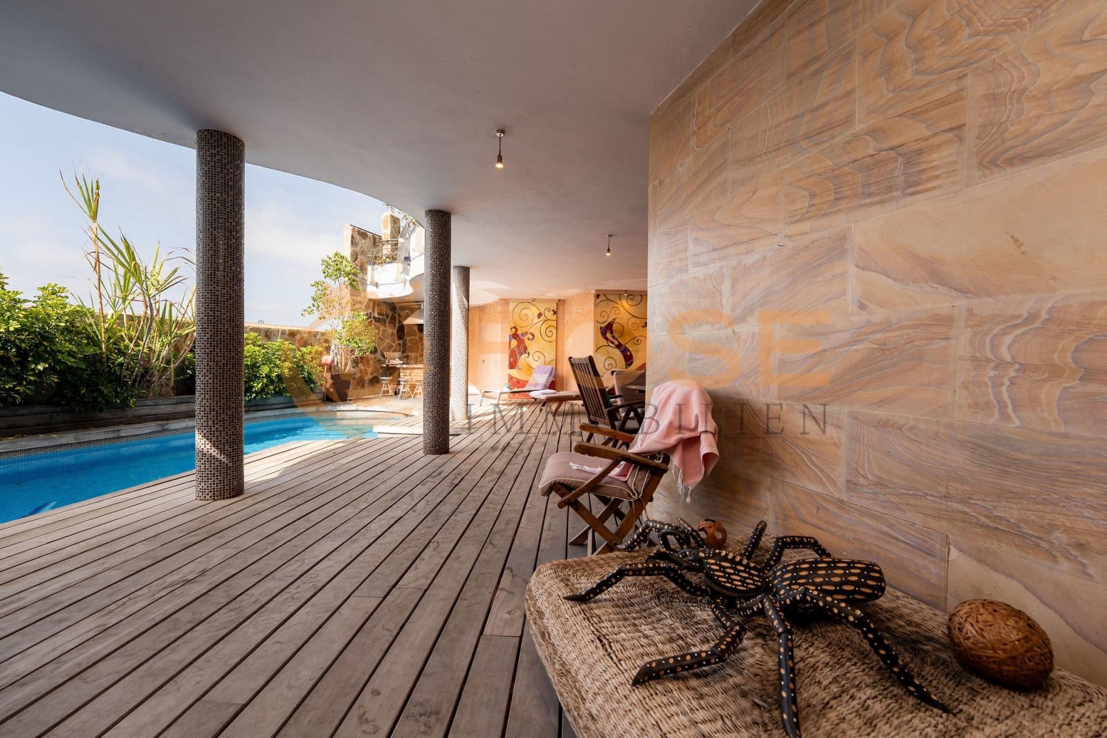 5 sypialnia Willa na sprzedaż w Playa del Ingles z basenem garażem - 1 350 000 € (Ref: 9000535)