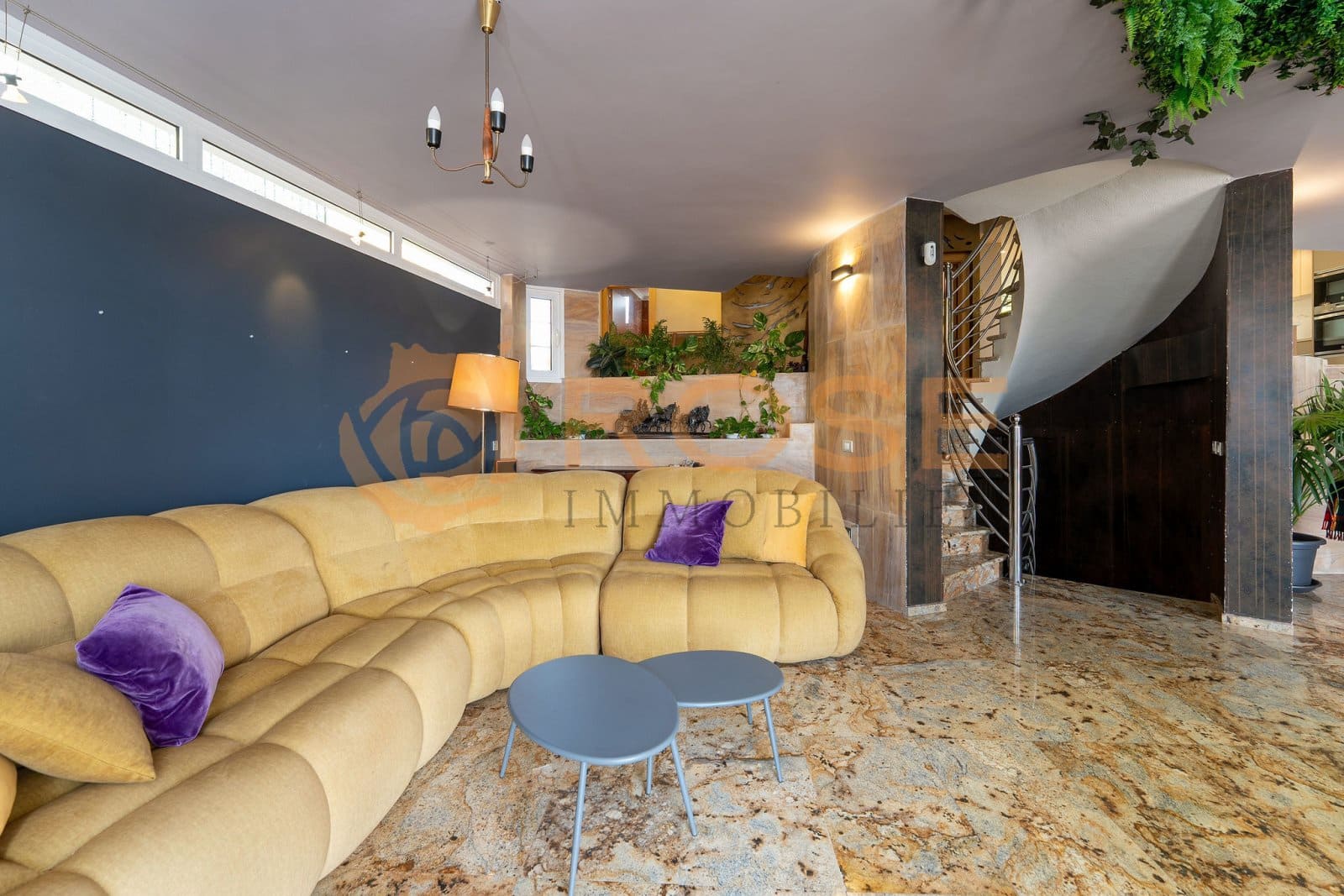 5 sypialnia Willa na sprzedaż w Playa del Ingles z basenem garażem - 1 350 000 € (Ref: 9000535)