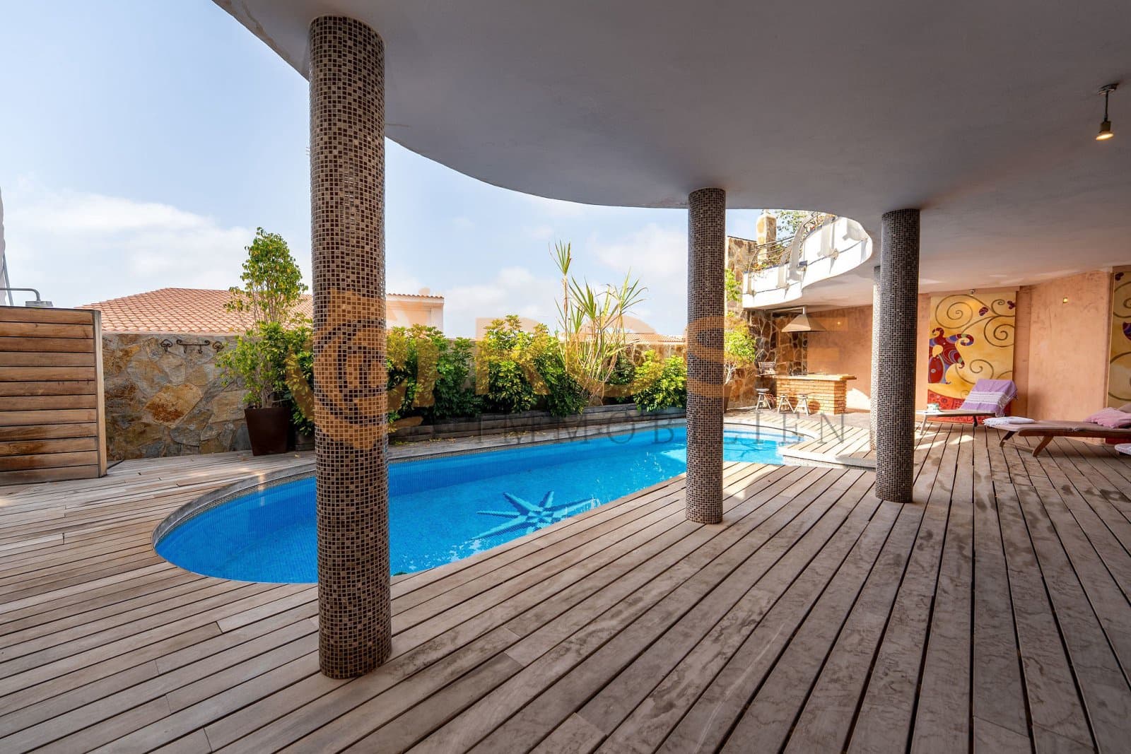 5 sypialnia Willa na sprzedaż w Playa del Ingles z basenem garażem - 1 350 000 € (Ref: 9000535)