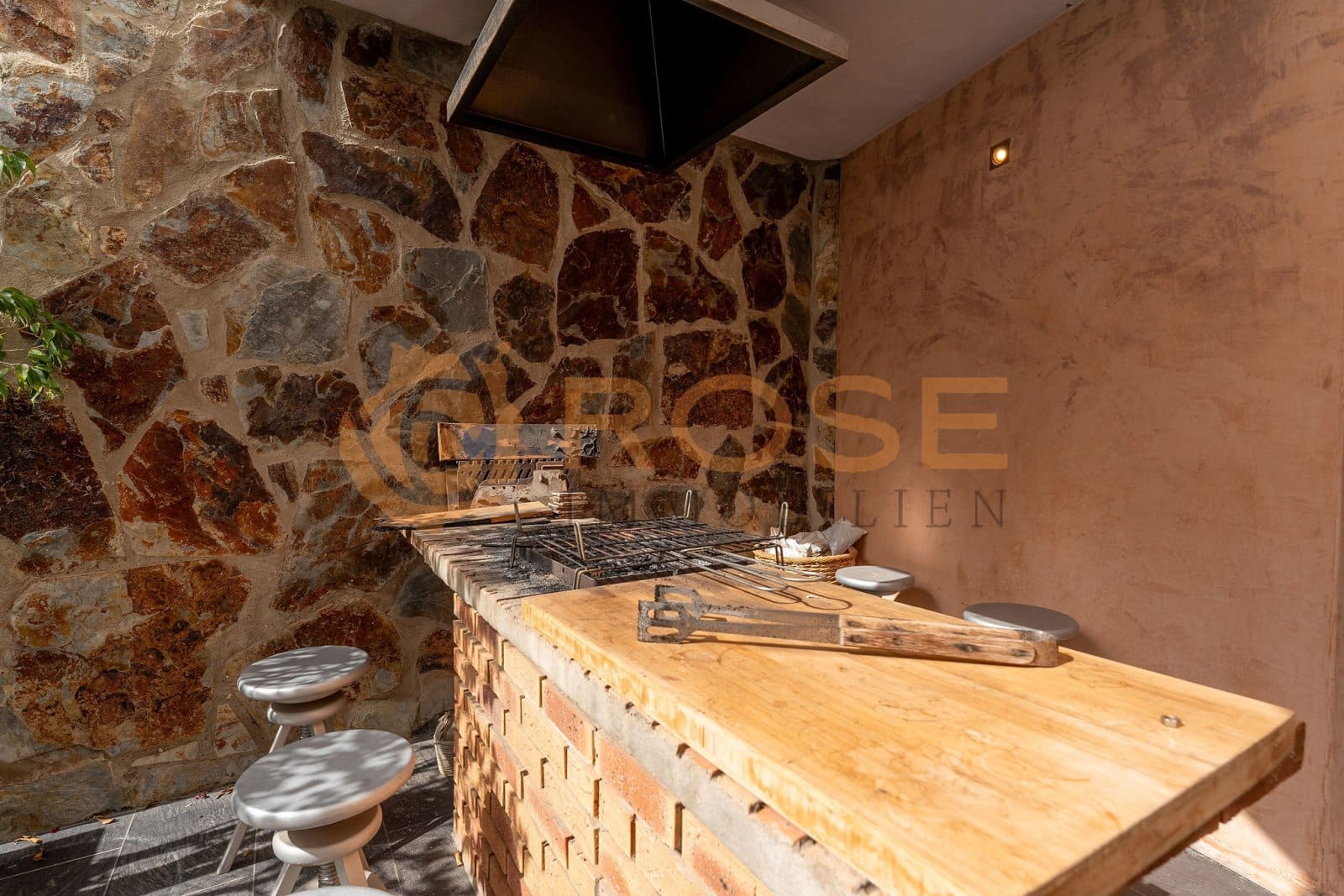 5 sypialnia Willa na sprzedaż w Playa del Ingles z basenem garażem - 1 350 000 € (Ref: 9000535)