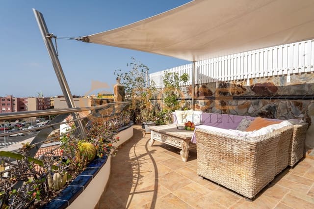 5 Zimmer Villa zu verkaufen in Playa del Inglés, San Bartolomé de Tirajana mit Pool Garage - 1.350.000 € (Ref: 9000535)