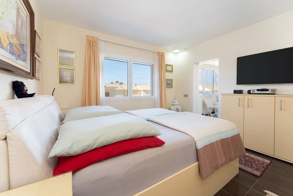 3 soveværelse Byhus til salg i Maspalomas med swimmingpool - € 749.000 (Ref: 9000536)