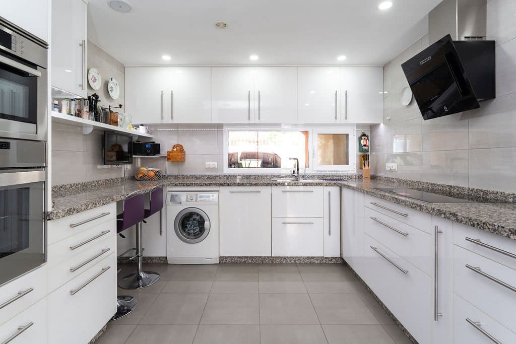 3 soveværelse Byhus til salg i Maspalomas med swimmingpool - € 749.000 (Ref: 9000536)