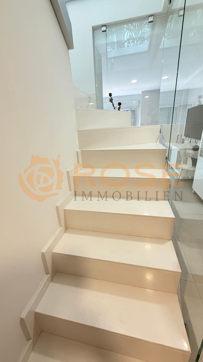 3 sypialnia Penthouse na sprzedaż w Las Palmas de Gran Canaria - 480 000 € (Ref: 9196306)