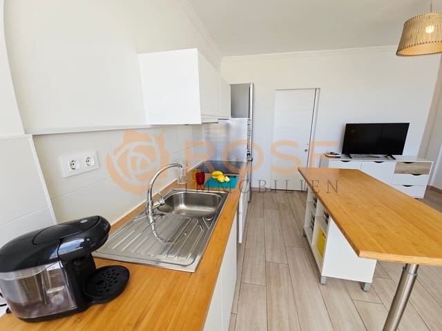 1 soveværelse Lejlighed til leje i Playa del Inglés, San Bartolomé de Tirajana med swimmingpool - € 1.400 (Ref: 9294095)