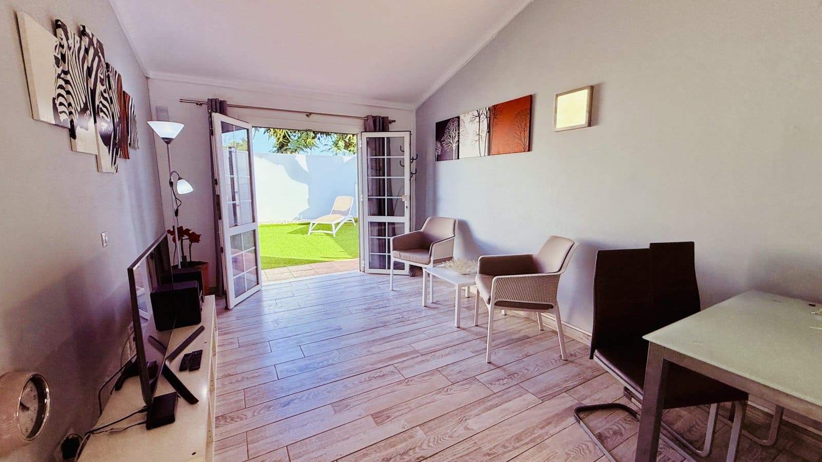 2 bedroom Bungalow for sale in Playa del Ingles with pool - € 495,000 (Ref: 9304613)