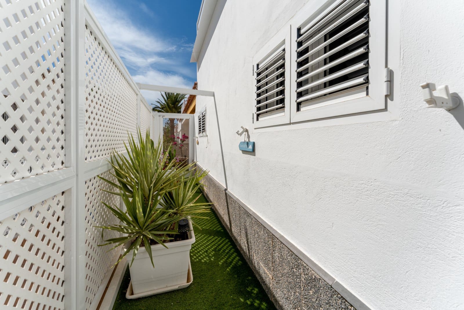 2 chambre Bungalow à vendre à Campo Internacional avec piscine garage - 489 000 € (Ref: 9332704)