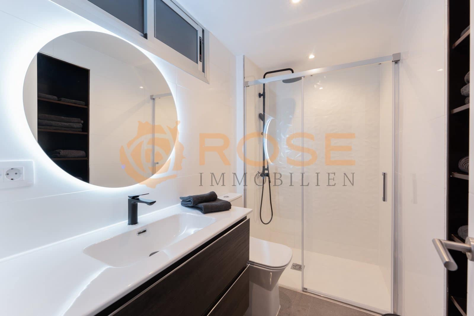 1 sypialnia Apartament na sprzedaż w Playa del Ingles z basenem - 259 000 € (Ref: 9346643)