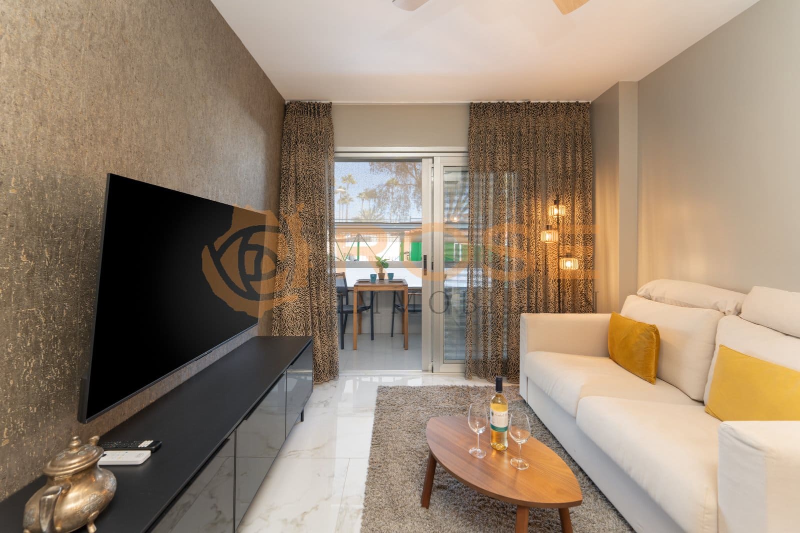 1 sypialnia Apartament na sprzedaż w Playa del Ingles z basenem - 259 000 € (Ref: 9346643)