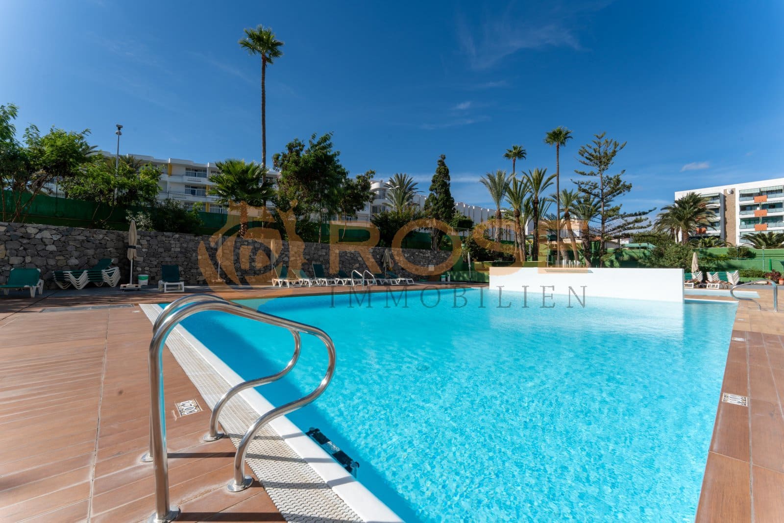 1 sypialnia Apartament na sprzedaż w Playa del Ingles z basenem - 259 000 € (Ref: 9346643)