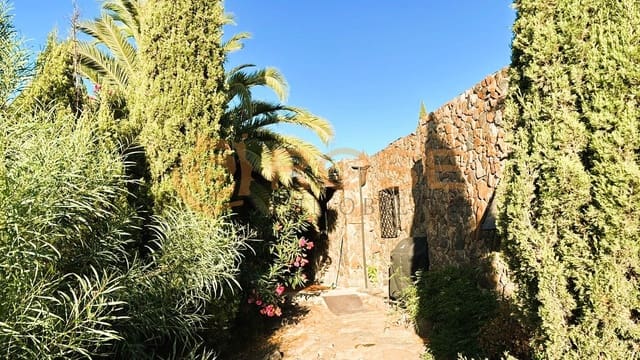 2 bedroom Finca/Country House for sale in Ingenio with pool garage - € 669,000 (Ref: 9361779)