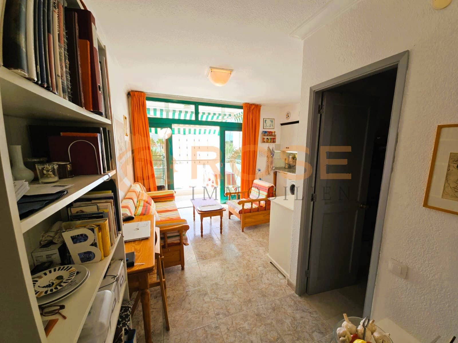 1 soverom Leilighet til salgs i Playa del Ingles med svømmebasseng - € 230 000 (Ref: 9400509)