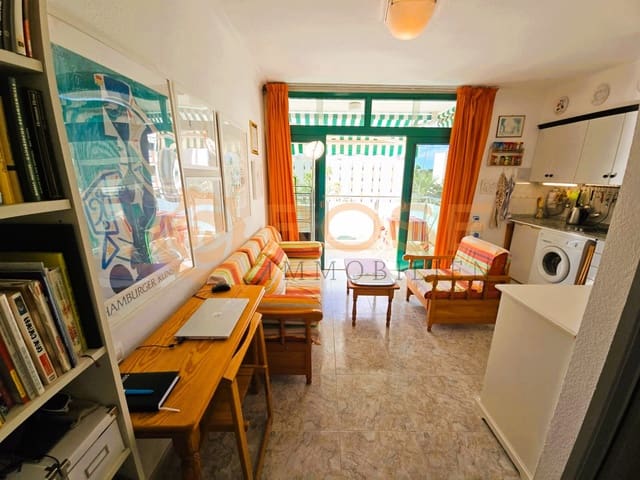 1 chambre Appartement à vendre à Playa del Inglés, San Bartolomé de Tirajana avec piscine - 230 000 € (Ref: 9400509)