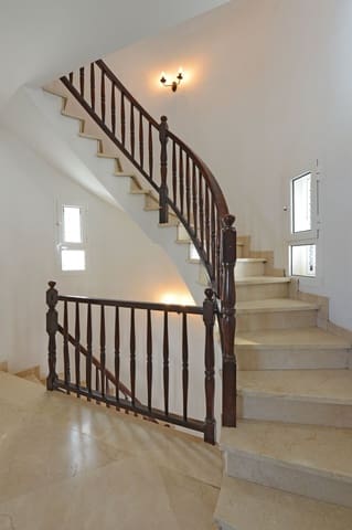 4 soverom Villa til salgs i Montaña la Data, San Bartolomé de Tirajana med svømmebasseng - € 649 000 (Ref: 9566680)