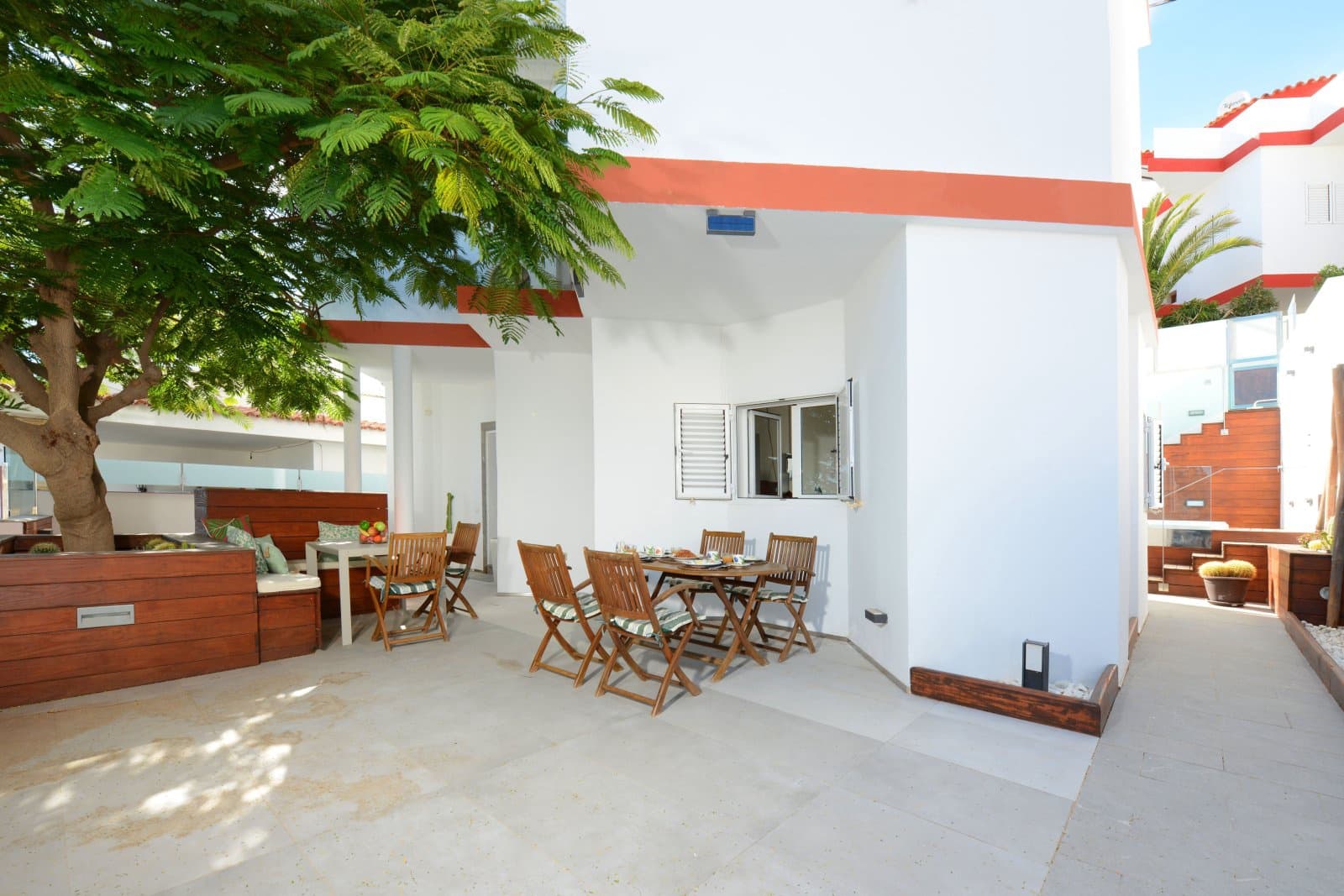 4 soverom Villa til salgs i Montana la Data med svømmebasseng - € 649 000 (Ref: 9566680)