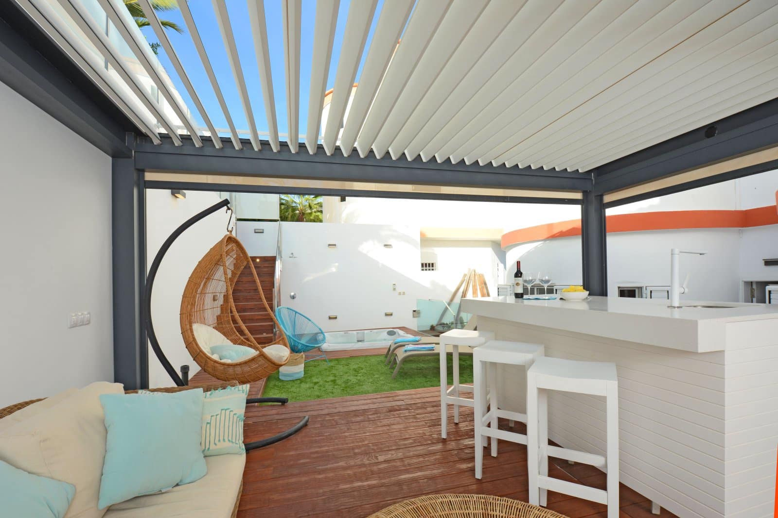 4 soverom Villa til salgs i Montana la Data med svømmebasseng - € 649 000 (Ref: 9566680)