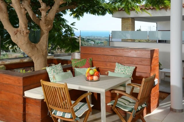 4 soverom Villa til salgs i Montaña la Data, San Bartolomé de Tirajana med svømmebasseng - € 649 000 (Ref: 9566680)