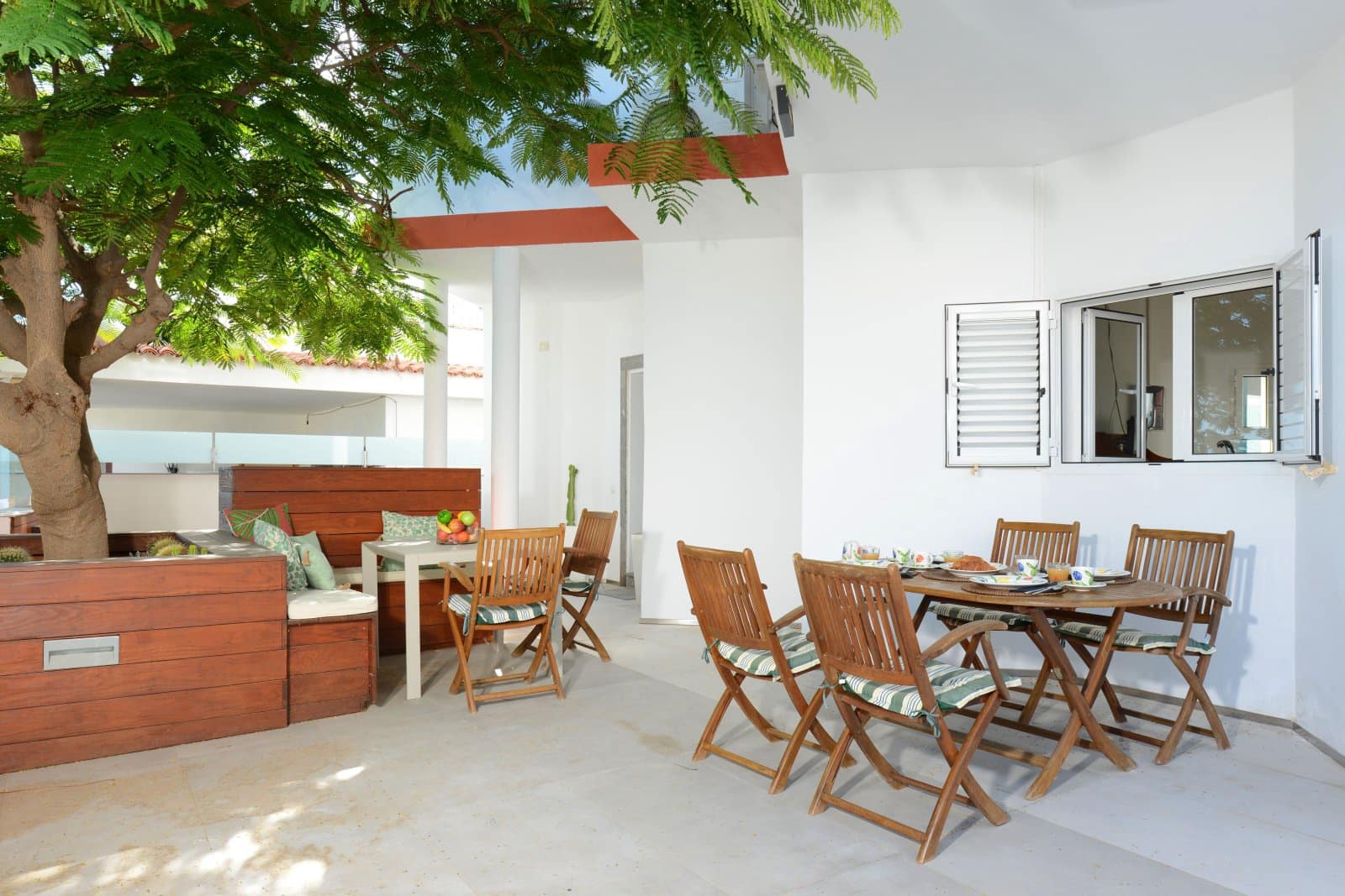 4 soverom Villa til salgs i Montana la Data med svømmebasseng - € 649 000 (Ref: 9566680)