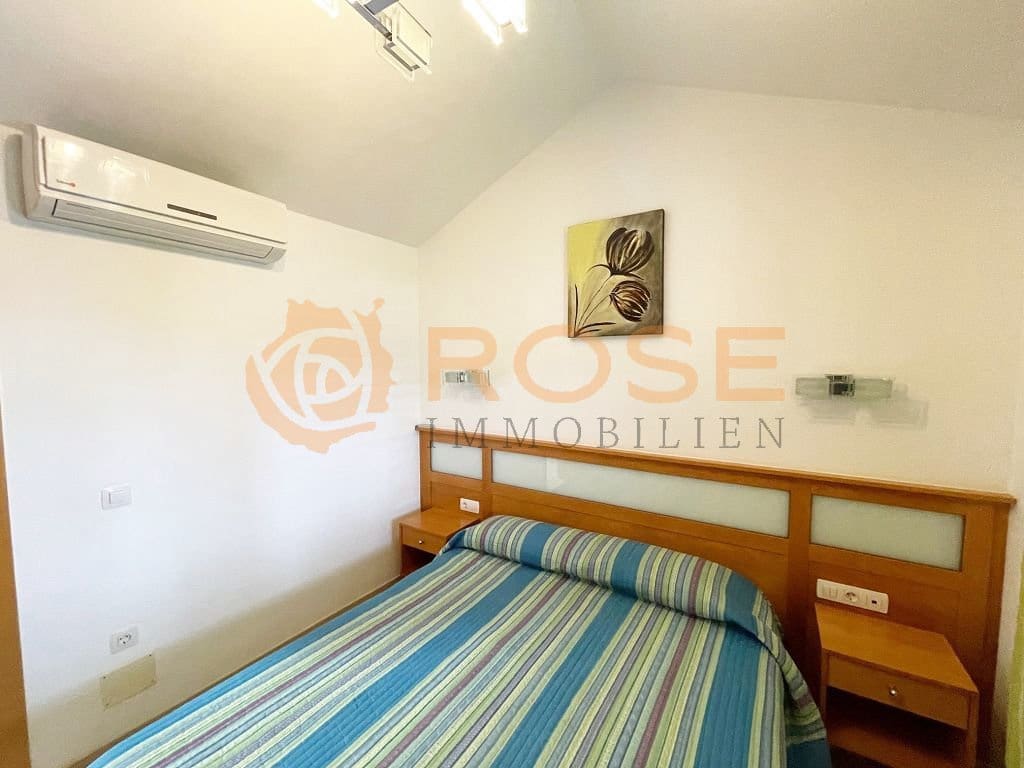 2 bedroom Bungalow for sale in Maspalomas with pool garage - € 315,000 (Ref: 9585247)