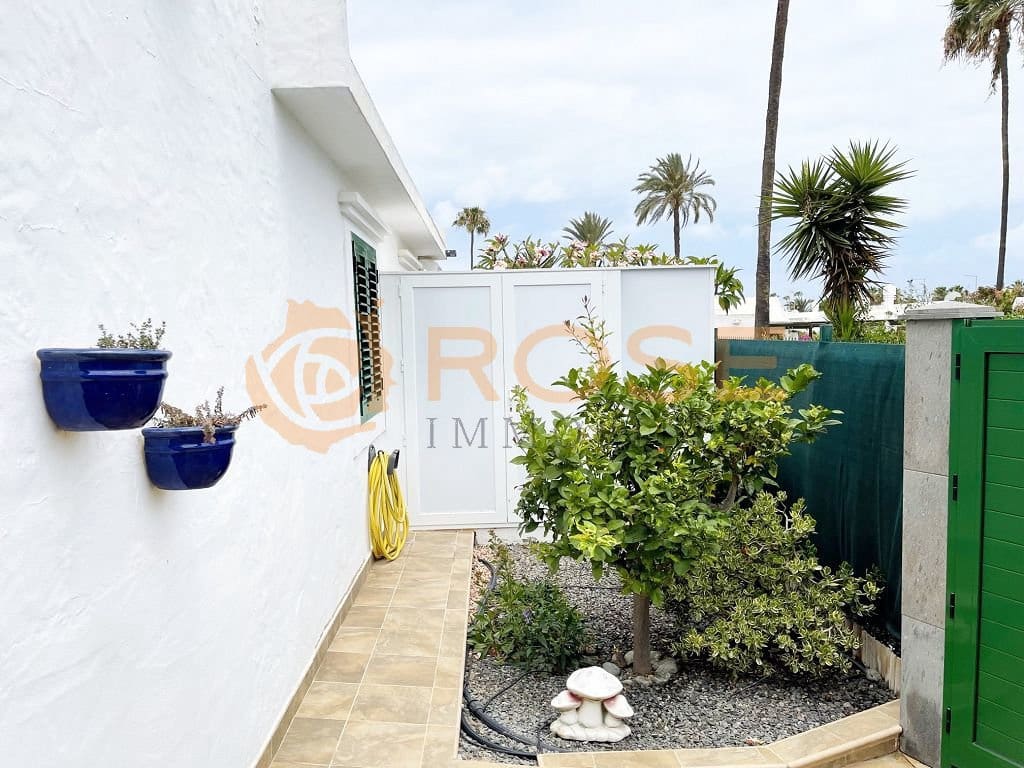 2 bedroom Bungalow for sale in Maspalomas with pool garage - € 315,000 (Ref: 9585247)