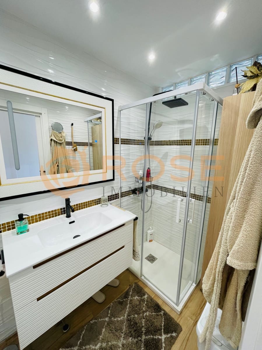 1 bedroom Apartment for sale in Playa del Ingles with pool garage - € 260,000 (Ref: 9694000)