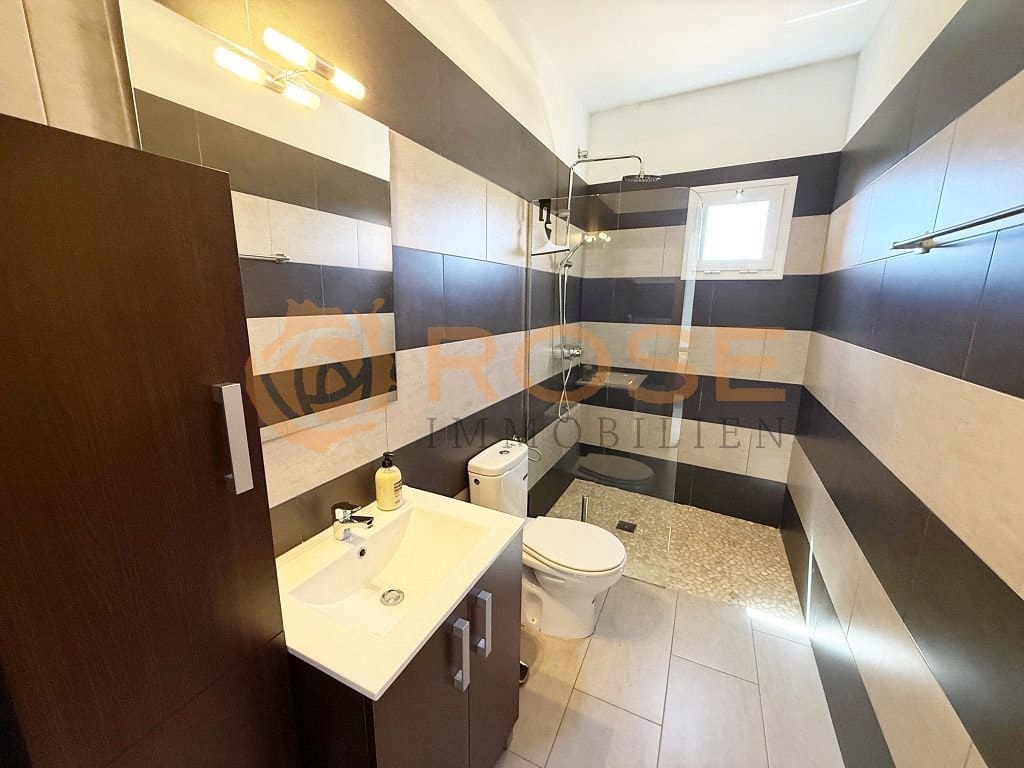 7 bedroom Bungalow for sale in El Salobre with pool garage - € 649,000 (Ref: 9694312)