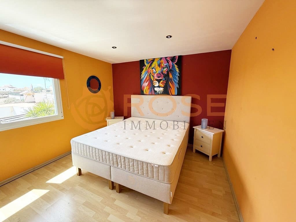 7 bedroom Bungalow for sale in El Salobre with pool garage - € 649,000 (Ref: 9694312)