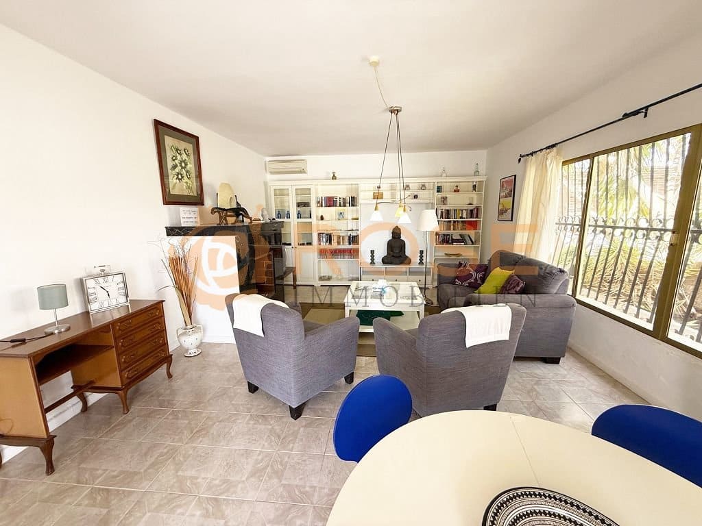 7 bedroom Bungalow for sale in El Salobre with pool garage - € 649,000 (Ref: 9694312)