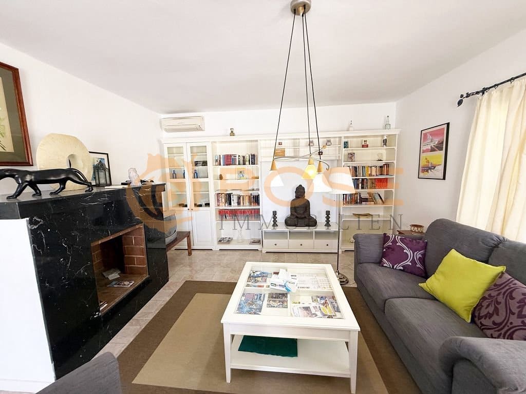 7 bedroom Bungalow for sale in El Salobre with pool garage - € 649,000 (Ref: 9694312)