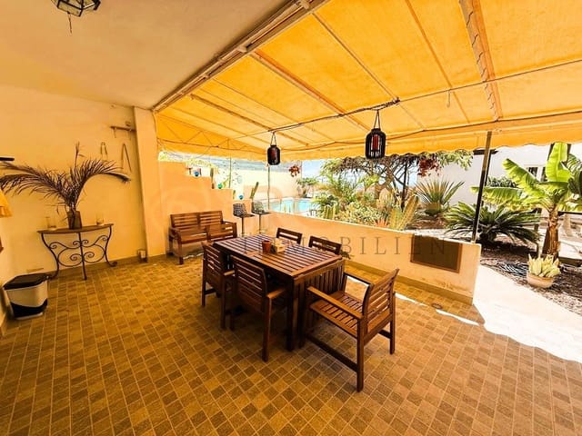 7 Zimmer Bungalow zu verkaufen in El Salobre, San Bartolomé de Tirajana mit Pool Garage - 649.000 € (Ref: 9694312)