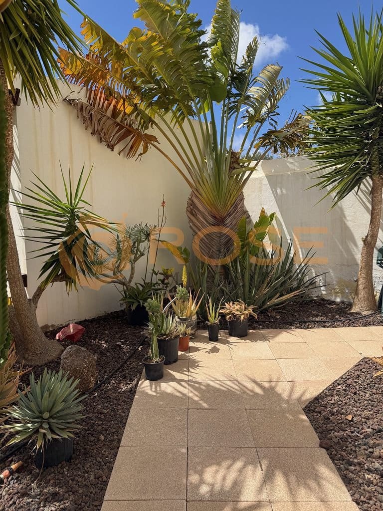 7 bedroom Bungalow for sale in El Salobre with pool garage - € 649,000 (Ref: 9694312)