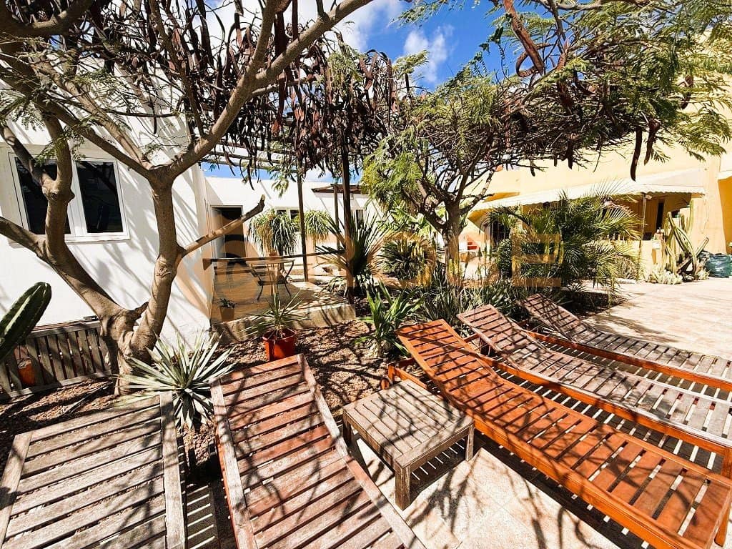 7 bedroom Bungalow for sale in El Salobre with pool garage - € 649,000 (Ref: 9694312)