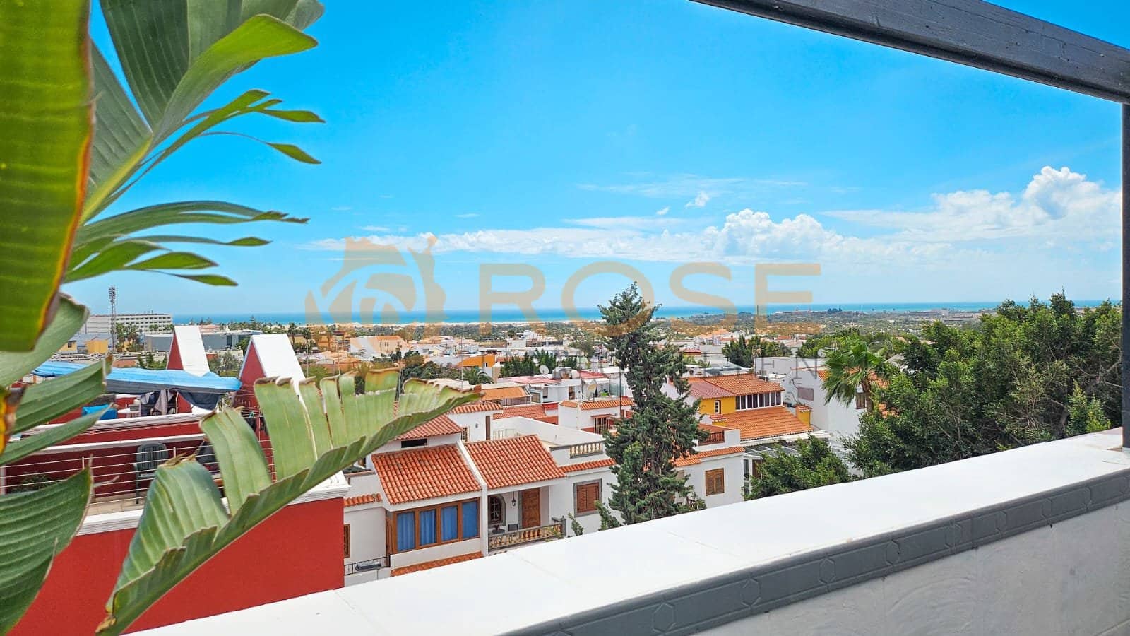 4 bedroom Townhouse for sale in Maspalomas - € 399,000 (Ref: 9745869)