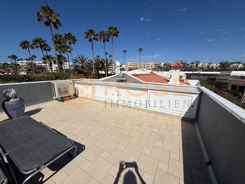 2 soveværelse Bungalow til salg i Playa del Ingles med swimmingpool garage - € 650.000 (Ref: 9782190)