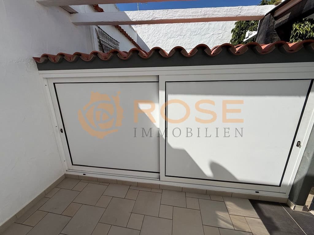 2 soveværelse Bungalow til salg i Playa del Ingles med swimmingpool garage - € 650.000 (Ref: 9782190)