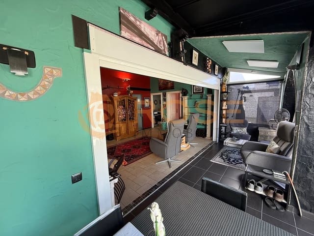 2 soveværelse Bungalow til salg i Playa del Inglés, San Bartolomé de Tirajana med swimmingpool garage - € 650.000 (Ref: 9782190)