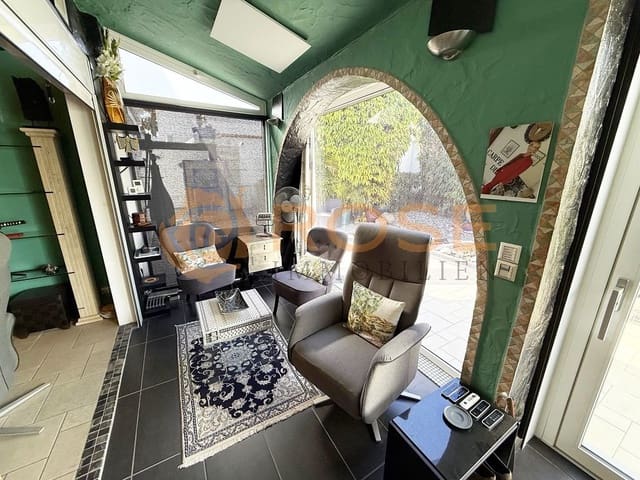 2 sypialnia Bungalow na sprzedaż w Playa del Inglés, San Bartolomé de Tirajana z basenem garażem - 650 000 € (Ref: 9782190)