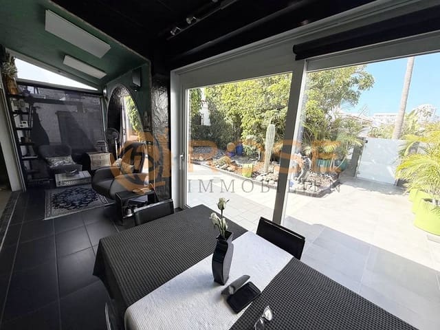 2 sypialnia Bungalow na sprzedaż w Playa del Inglés, San Bartolomé de Tirajana z basenem garażem - 650 000 € (Ref: 9782190)
