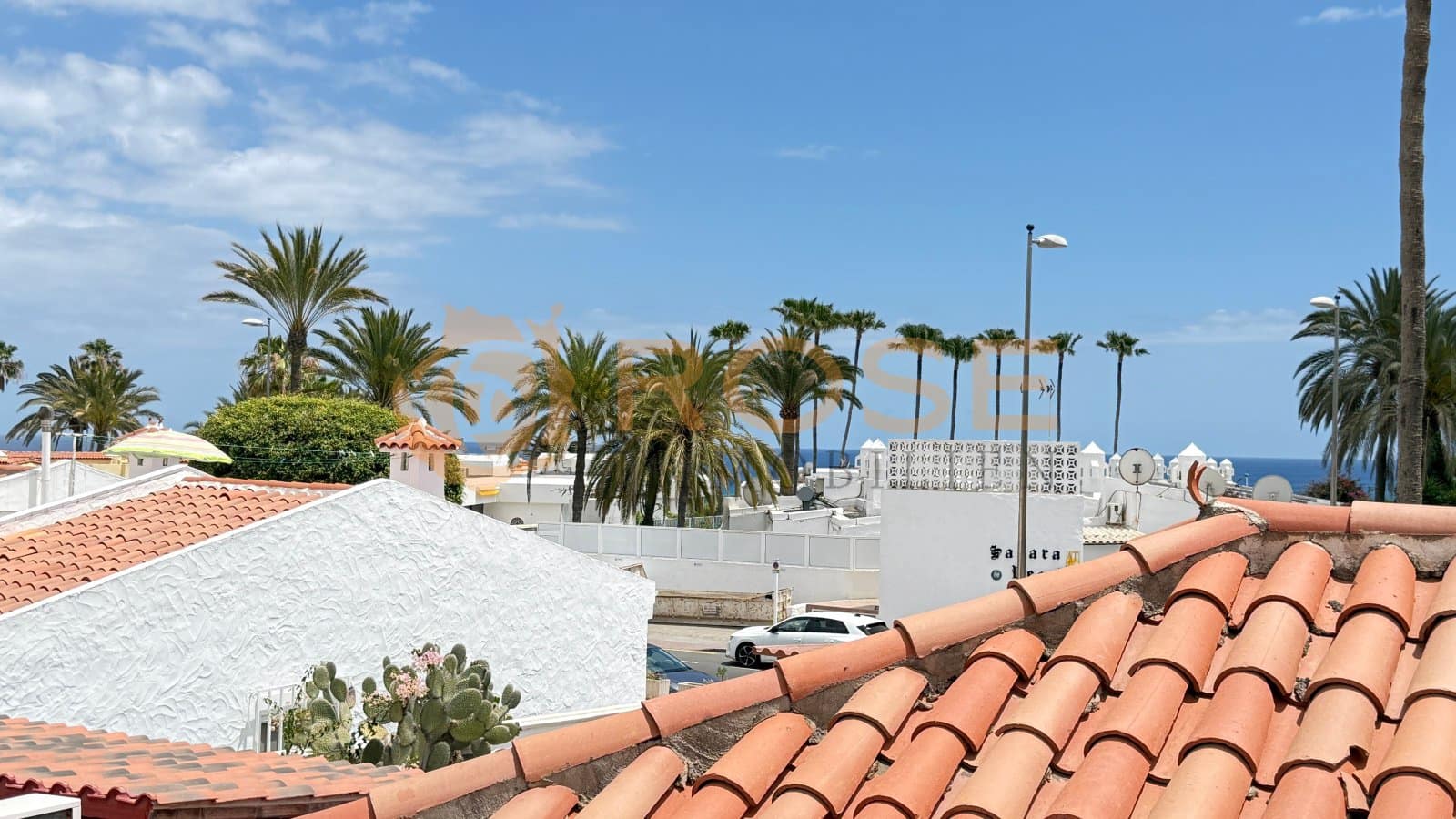 Bungalow de 2 habitaciones en Playa del Inglés en venta - 1.450.000 € (Ref: 9802739)