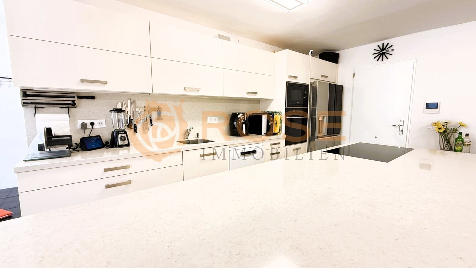 Bungalow de 2 habitaciones en Playa del Inglés en venta - 1.450.000 € (Ref: 9802739)