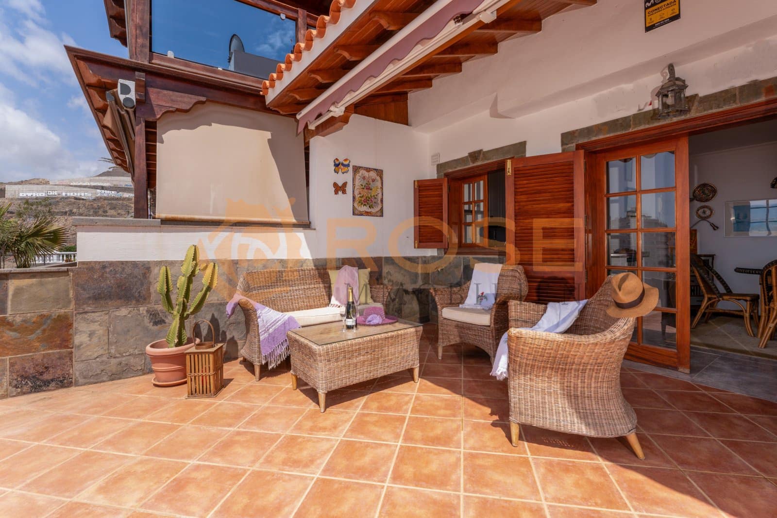 2 slaapkamer Huis te koop in Mogan met zwembad garage - € 835.000 (Ref: 9805504)