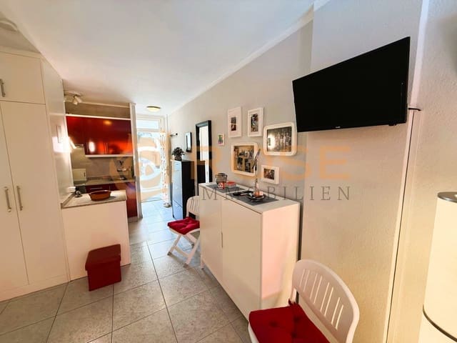 Apartamento de 1 habitación en Playa del Inglés, San Bartolomé de Tirajana en venta con piscina - 198.000 € (Ref: 9805882)