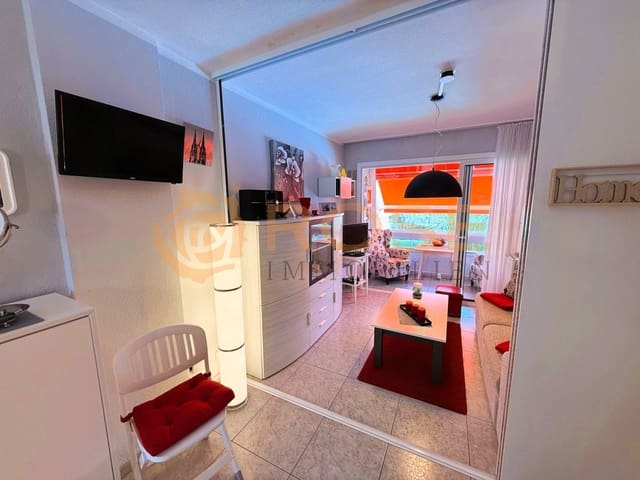 Apartamento de 1 habitación en Playa del Inglés, San Bartolomé de Tirajana en venta con piscina - 198.000 € (Ref: 9805882)