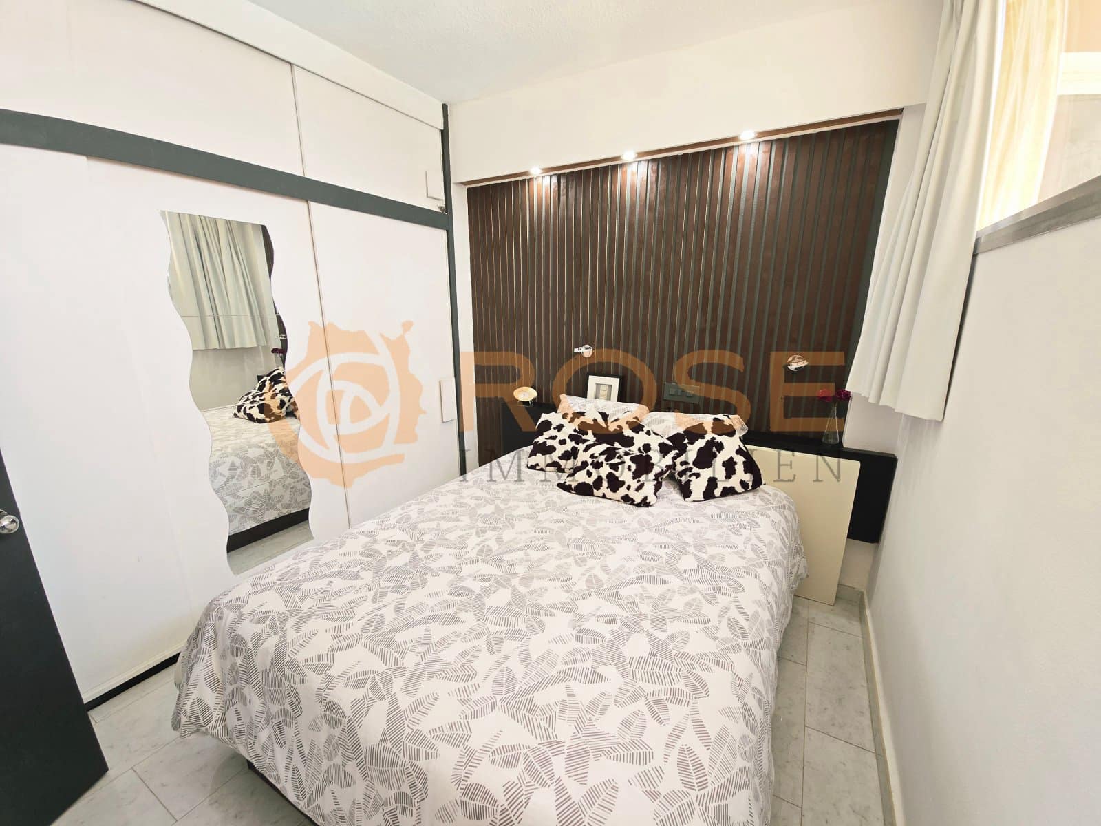 1 soveværelse Lejlighed til salg i Playa del Ingles med swimmingpool - € 295.000 (Ref: 9865476)