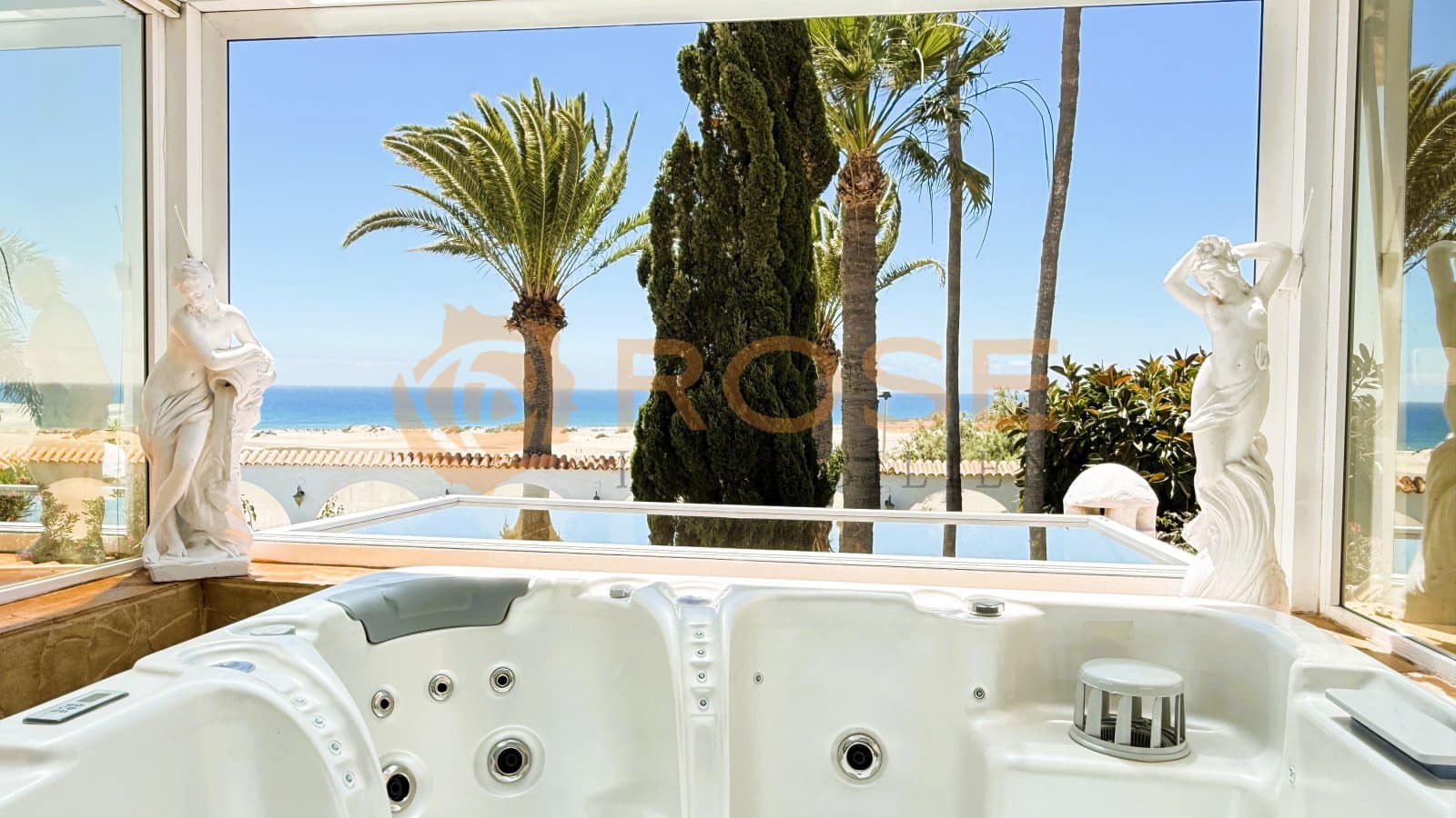 4 soverom Bungalow til salgs i Playa del Ingles med svømmebasseng garasje - € 1 590 000 (Ref: 9869689)