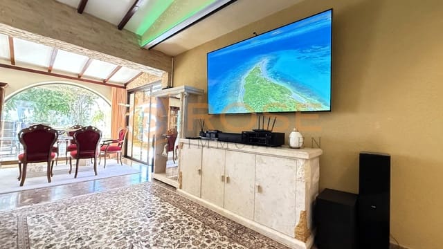 4 soverom Bungalow til salgs i Playa del Inglés, San Bartolomé de Tirajana med svømmebasseng garasje - € 1 590 000 (Ref: 9869689)